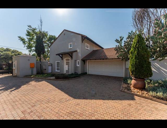 3 BEDROOM PROPERTY TO RENT IN MENLO PARK